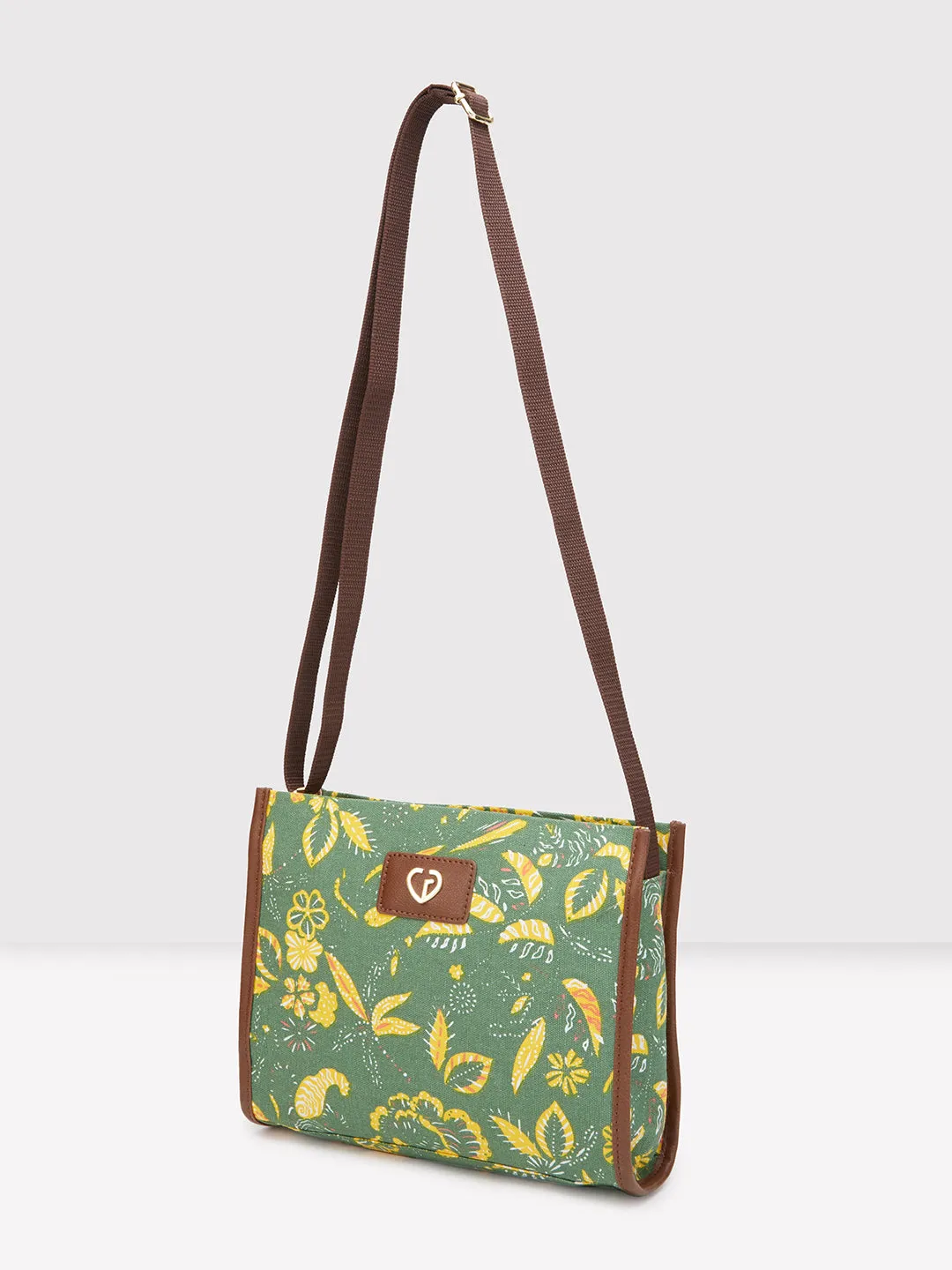 Caprese Hazel Sling Medium Olive